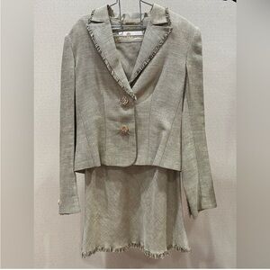 Gai Mattiolo tweed suit skirt set